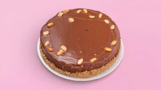 Tortë Snickers