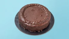 Tortë Snickers