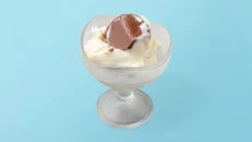 Akullore Kinder Bueno
