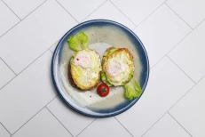 Tost avocado egg