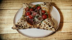 Pizza Stela