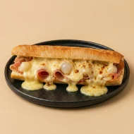 Raclette tradicionale me proshute