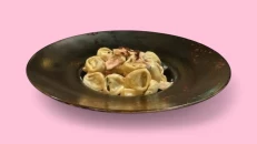 Tortellini me Salcë Pana & Proshutë