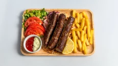 Pjatë e Hapur Kebap Viçi