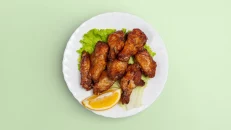 Krahë & Kofshë Pule të Marinuara
