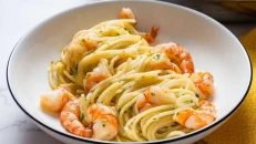 Linguini me Karkalec & Kungull