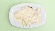 Fileto Pule me Pana & Kërpudhë