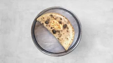 Calzone Proshutë