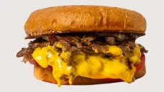 Mad Aioli Smashed Burger