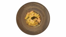 Tagliatele me Salmon & Finok