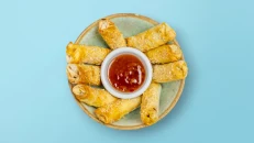 Spring Rolls Diathë & Mjaltë