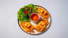 KARKALECA TAY HO