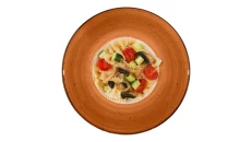 Sallatë Pasta Vegjetariane