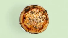 Pizza me Ton & Qepë