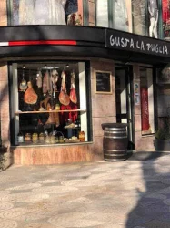 Gusta La Puglia M. Shyri