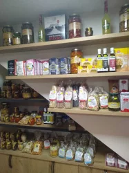 Gusta La Puglia M. Shyri