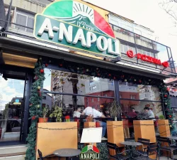 A Napoli