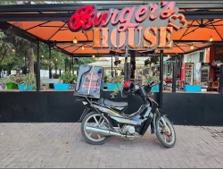 Burger House 