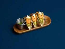 Guacamole Shrimp Tacos