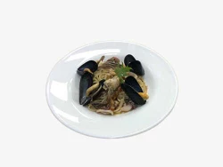 Linguine fruta deti
