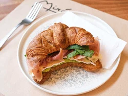  Croissant i Kripur