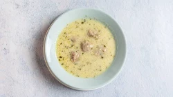    Supë Pasha Qofte