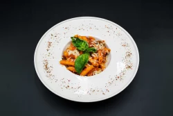 LUI- Penne all'Arrabbiata		