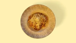 Tagliatelle me Ragu Vici