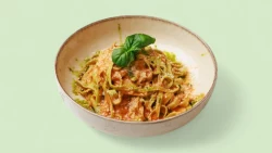 Tagliatelle me Domate dhe Borzilok