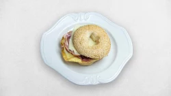 Bagel Egg, Bacon & Cheese