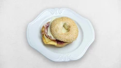 Bagel Egg, Bacon & Cheese