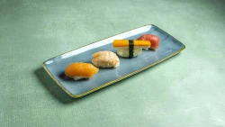 Nigiri Salmon