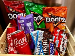 Snack Attack Coca-Cola & Chocolate Pack