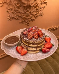 Nutella + Banane / Luleshtrydhe