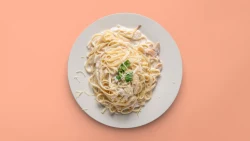Linguini me Pana & Kërpudha